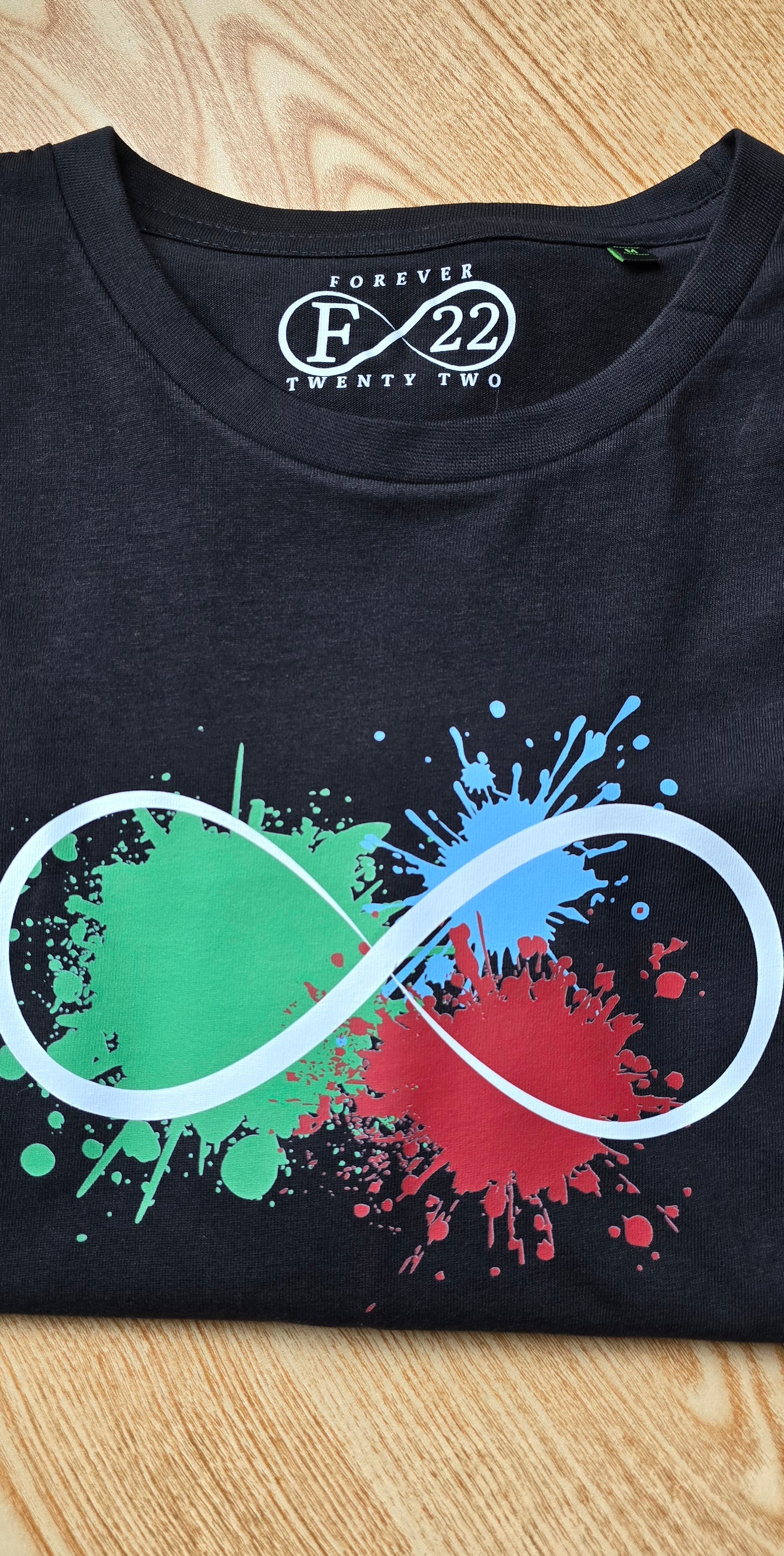 Infinity Paint splat short sleeve tee
