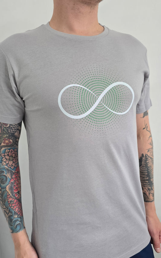 Infinity burst short sleeve tee